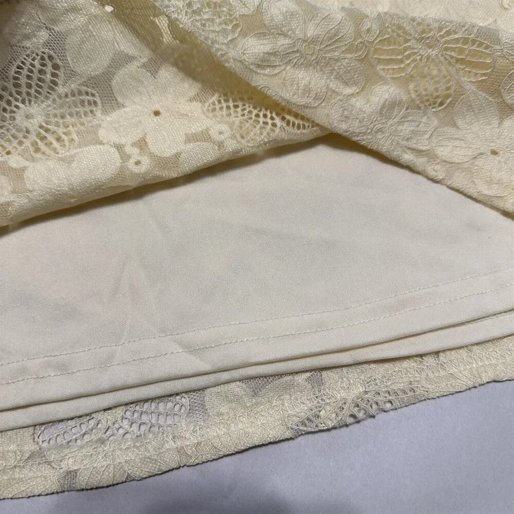 Medusa Skirt Lace Cream Beige Medium Mini Short New
